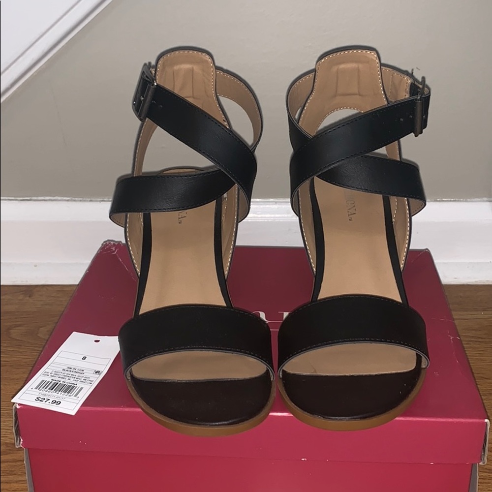 Black Heels NWT